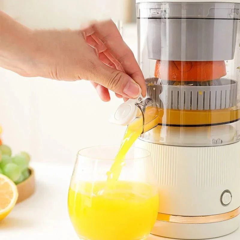 JUSTINLAU Portable Household Juicer Extractor Juice Separating USB Charging Fruit Juice Extractor Multi-functional Juicer